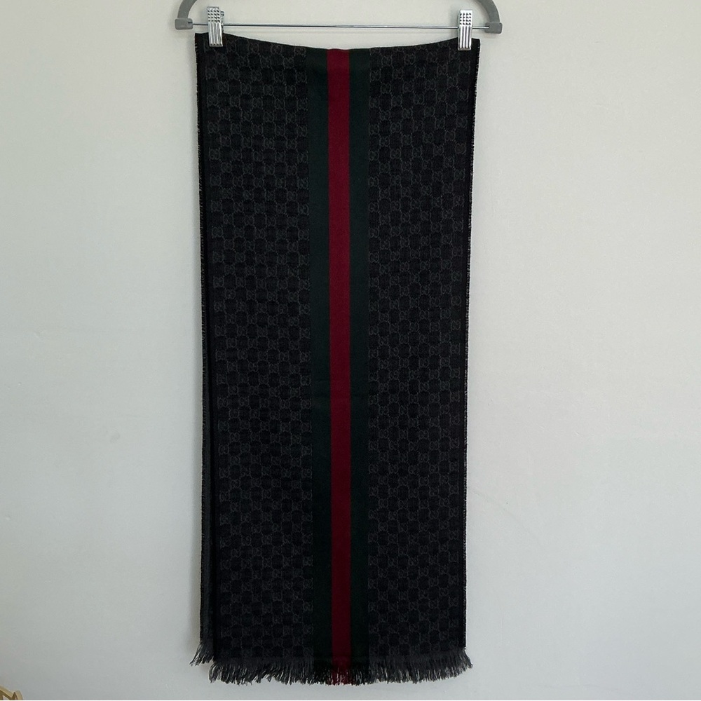 Gucci Black Wool Logo Scarf with Green Red Stripe Wool Blend Scarf - Picture 3 of 9